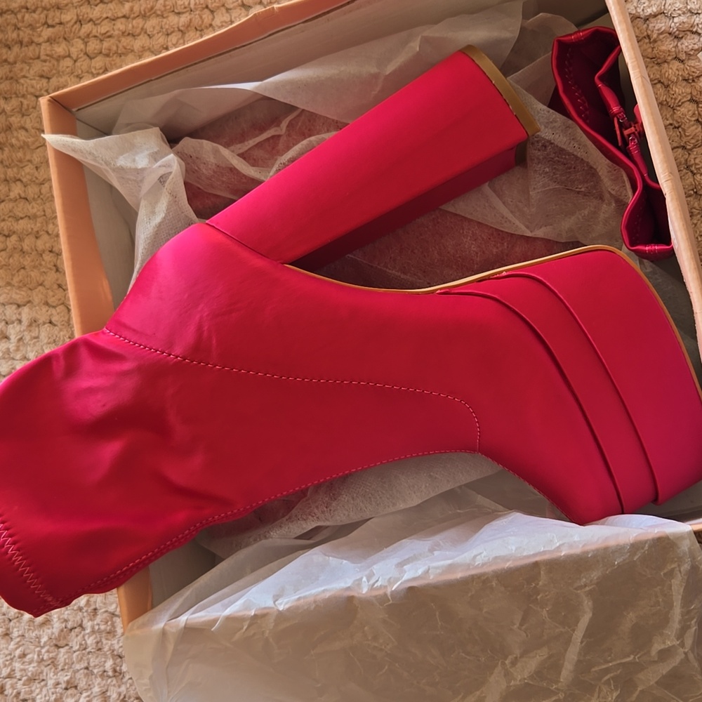 Stylish Hot Pink Satin Platform Boots - Picture 7 of 7